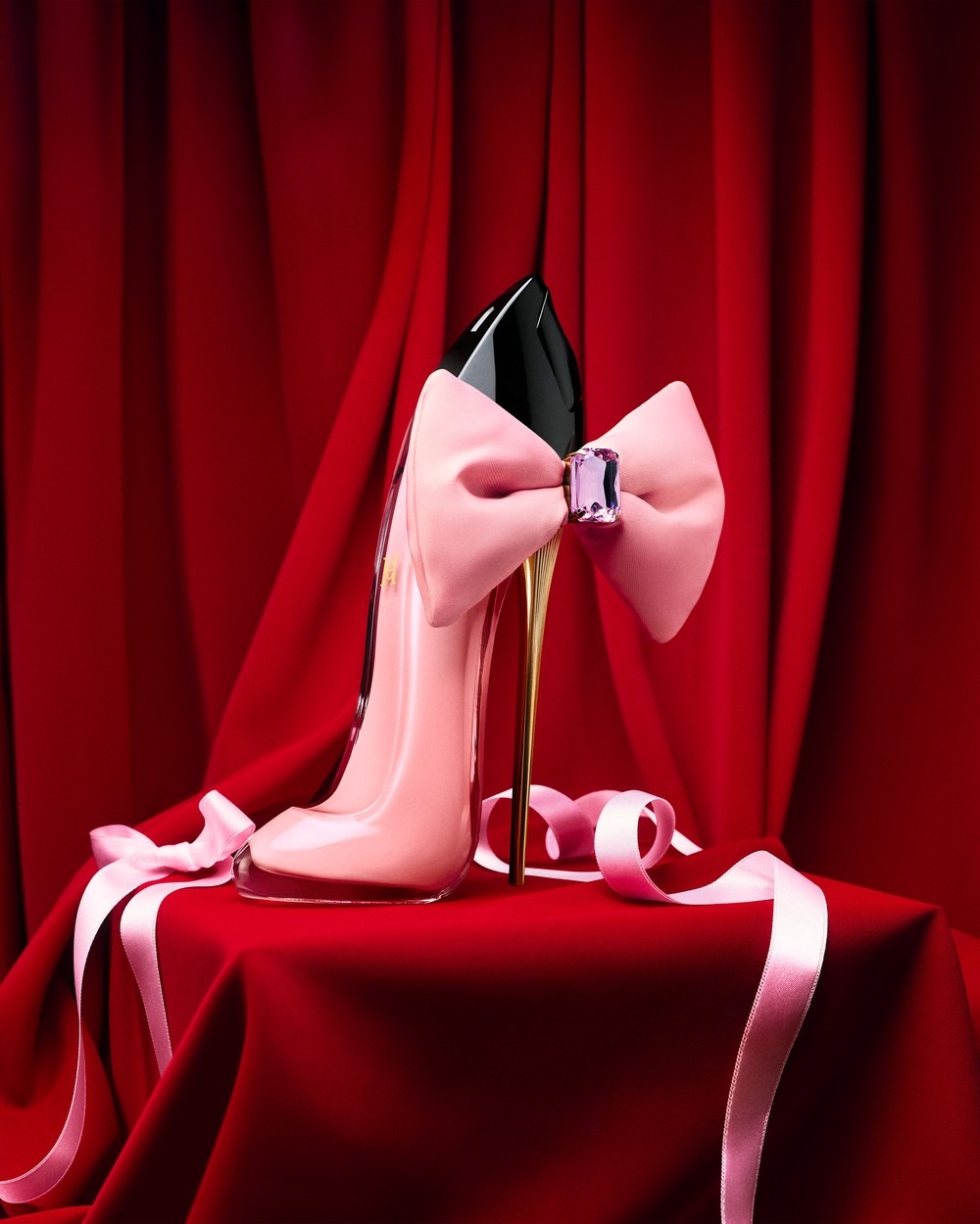 Carolina Herrera Good Girl Blu - đánh giá và giá Perfume Fragrance Good